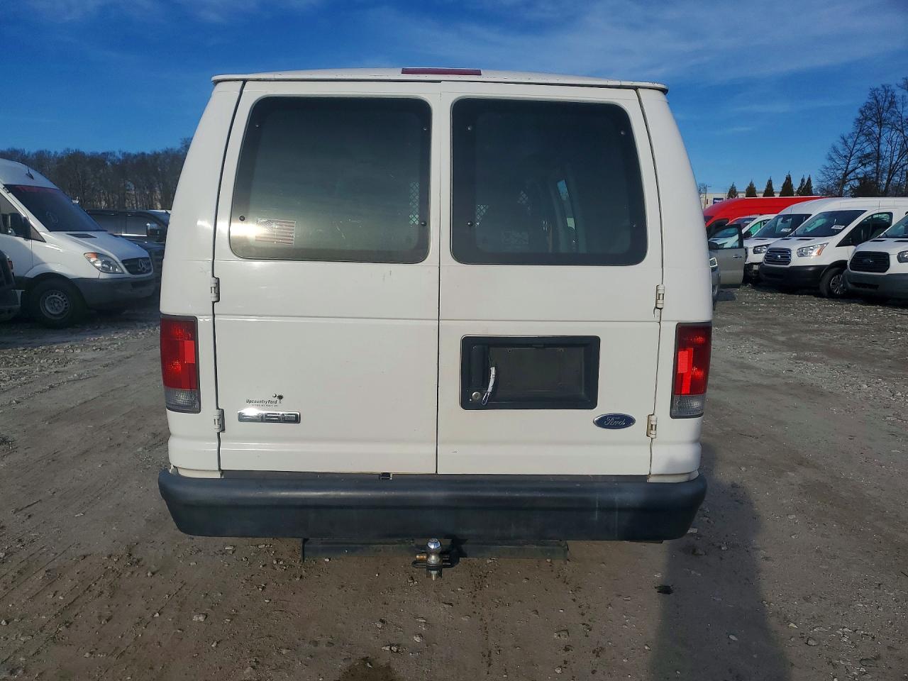 2006 Ford Econoline E150 van