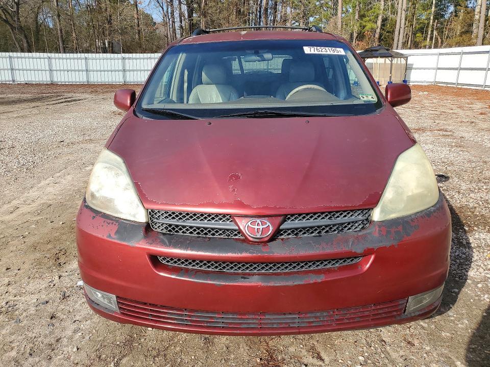 2005 Toyota Sienna xle