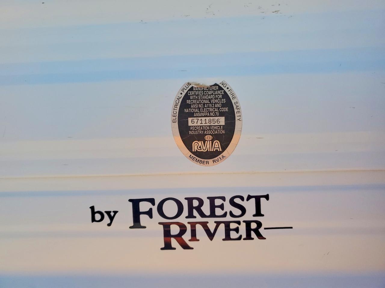 2000 Forest River Sierra Towables