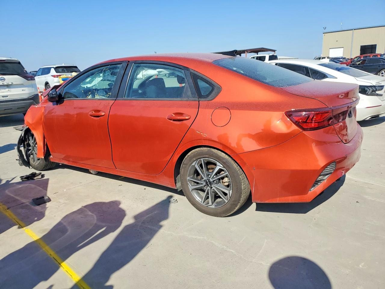2023 KIA Forte lx