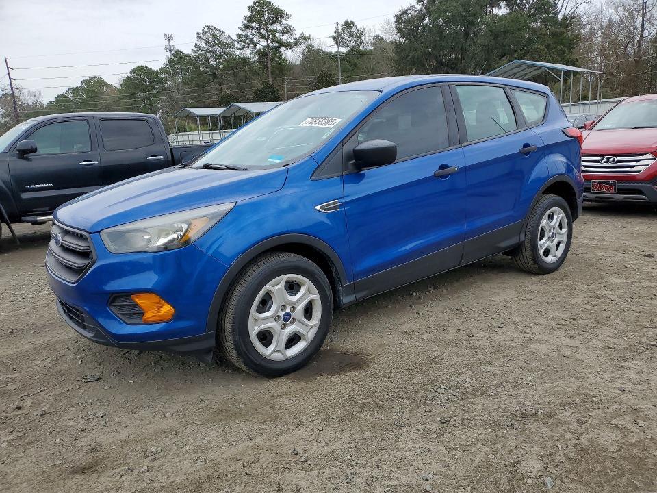 2019 Ford Escape s