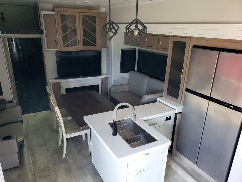 2023 Grand Desi Momentum