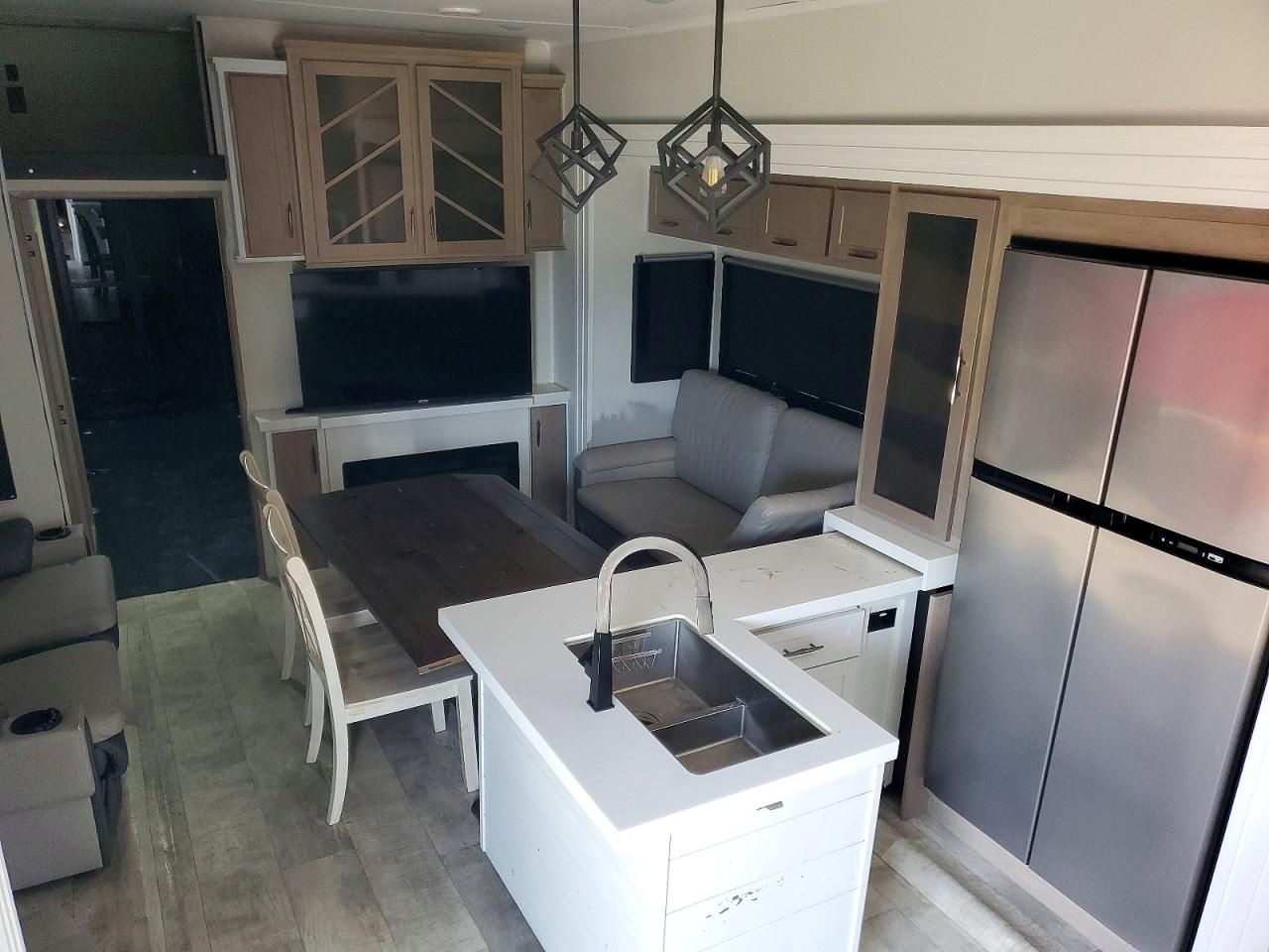 2023 Grand Desi Momentum