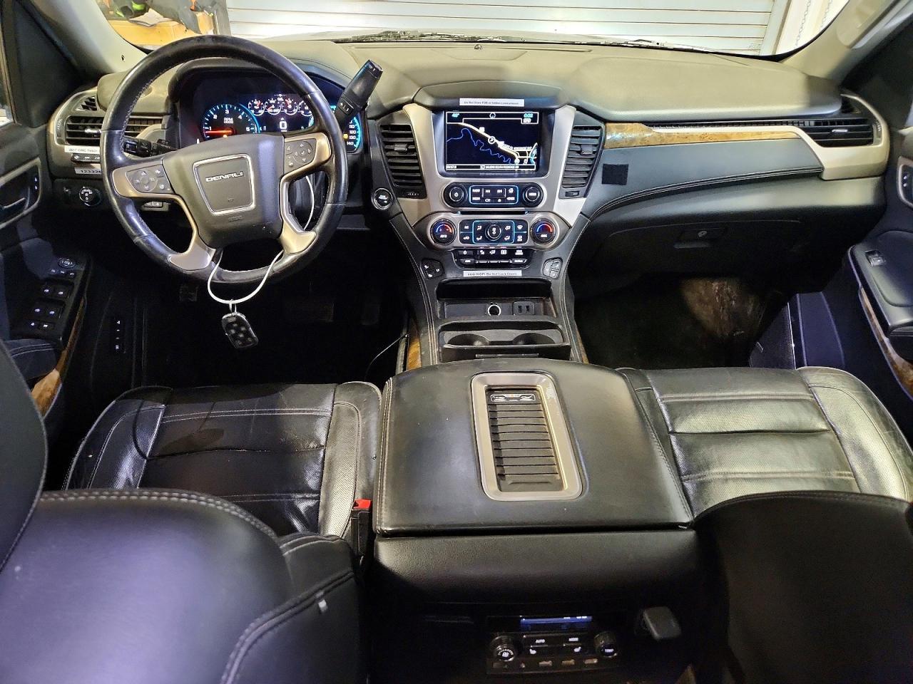 2017 GMC Yukon xl Denali