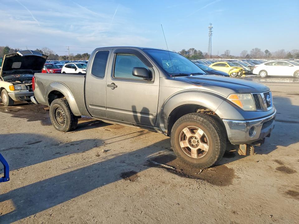 2008 Nissan Frontier King cab le