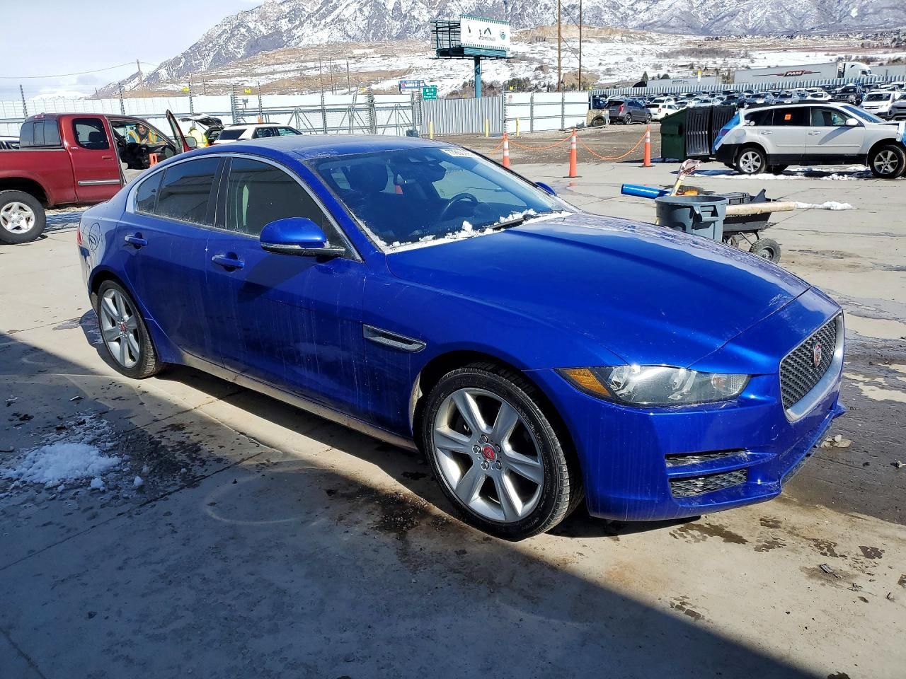 2017 Jaguar Xe Premium