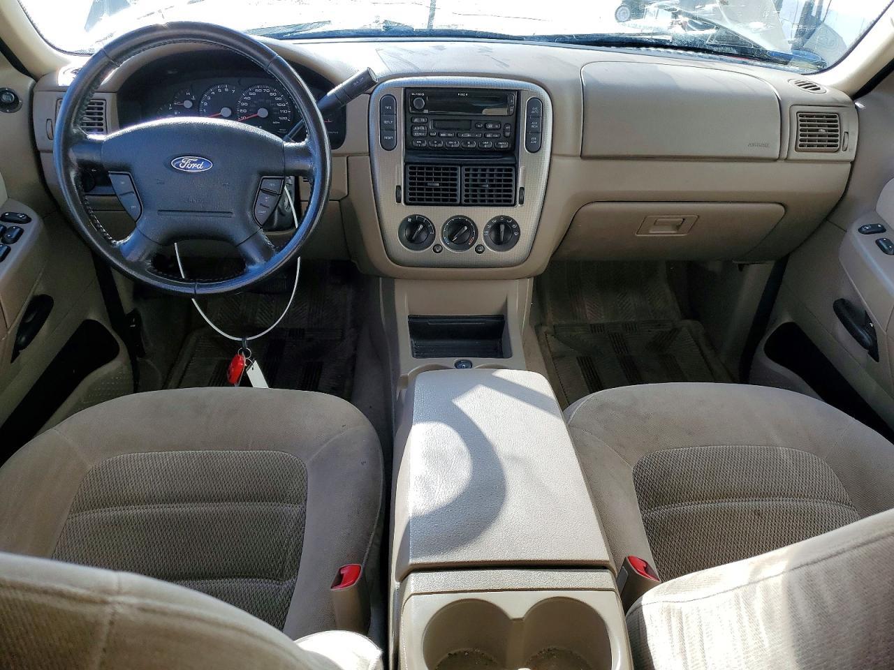 2005 Ford Explorer xlt