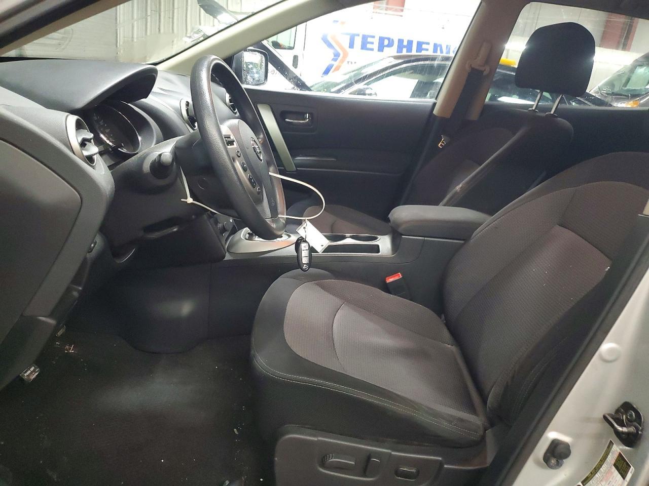 2011 Nissan Rogue s
