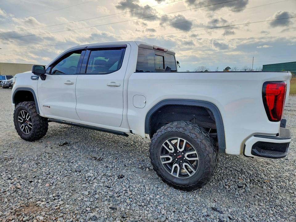 2020 GMC Sierra K1500 AT4