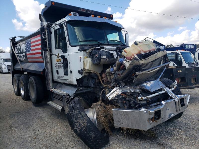 2025 Mack GR84F Dump Truck