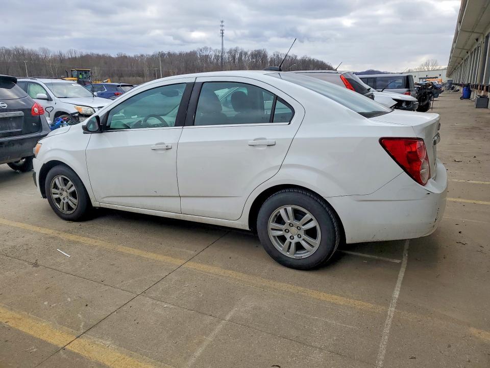 2016 Chevrolet Sonic lt