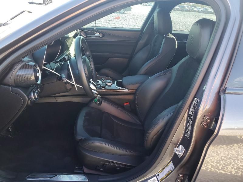 2021 Alfa Romeo Giulia Quadrifoglio