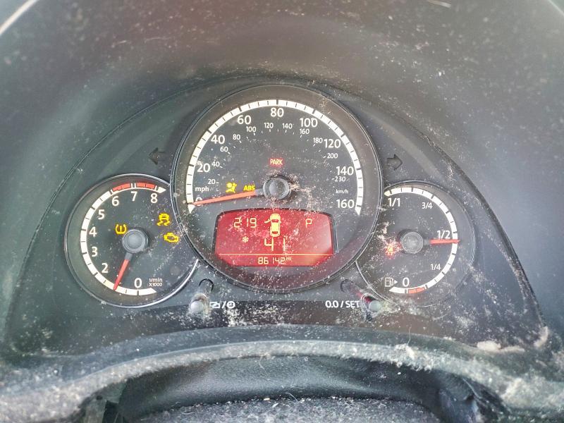 2013 Volkswagen Beetle