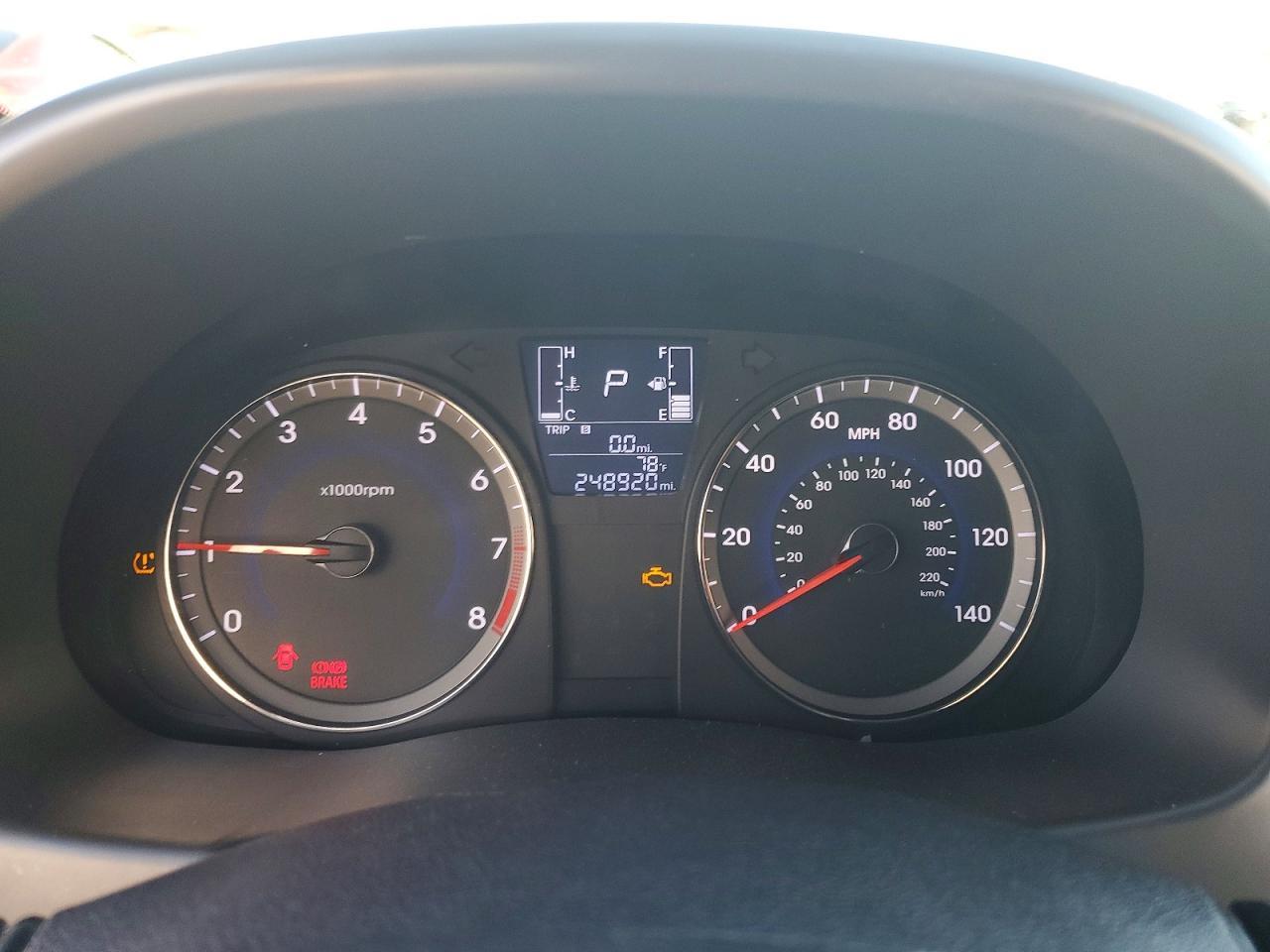 2014 Hyundai Accent gls