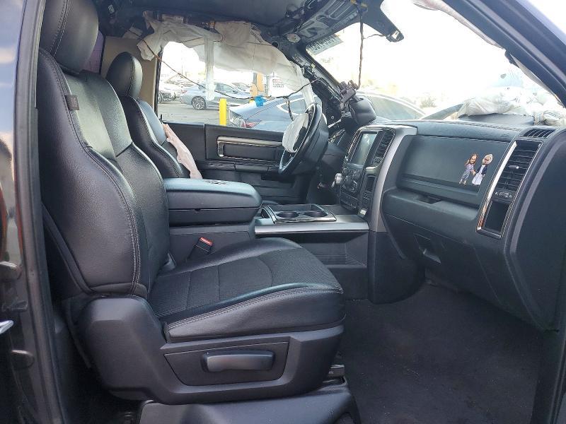 2015 Dodge RAM 1500 Sport