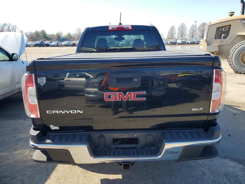 2015 GMC Canyon slt