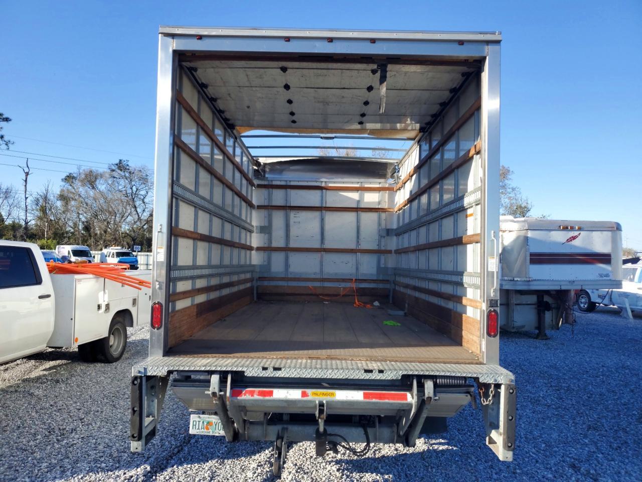 2017 Isuzu NPR HD