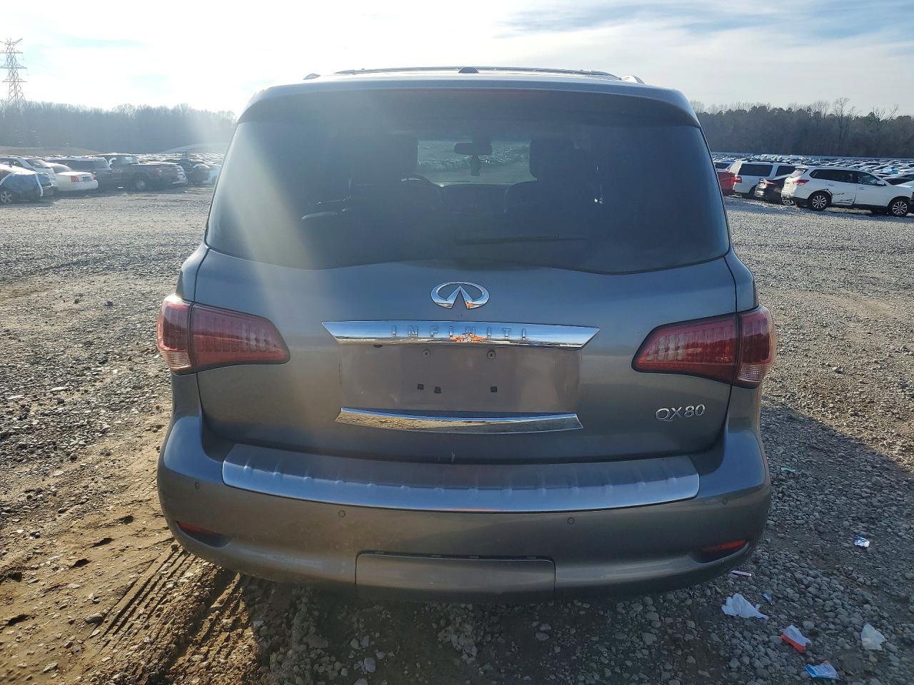 2015 Infinity Qx80 Base