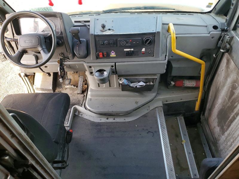 2012 Isuzu NPR