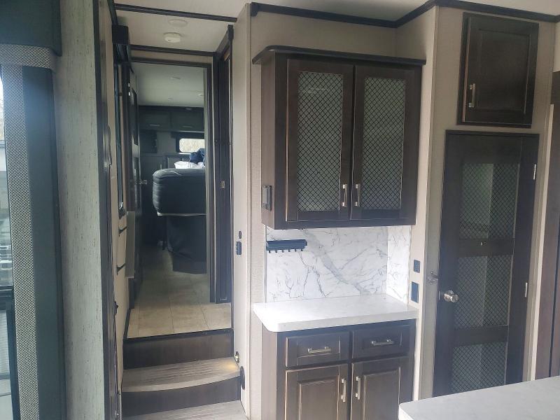 2020 Grand Design Momentum Camper