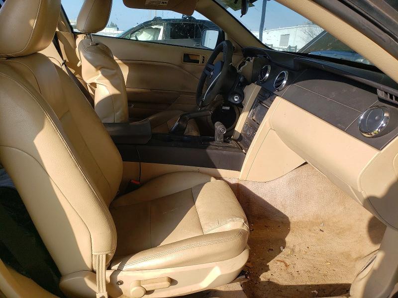 2005 Ford Mustang