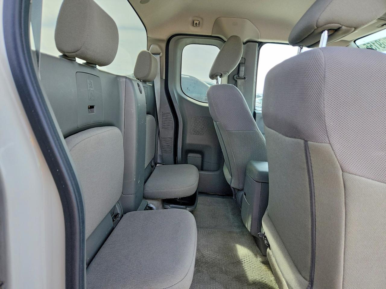 2018 Nissan Frontier S