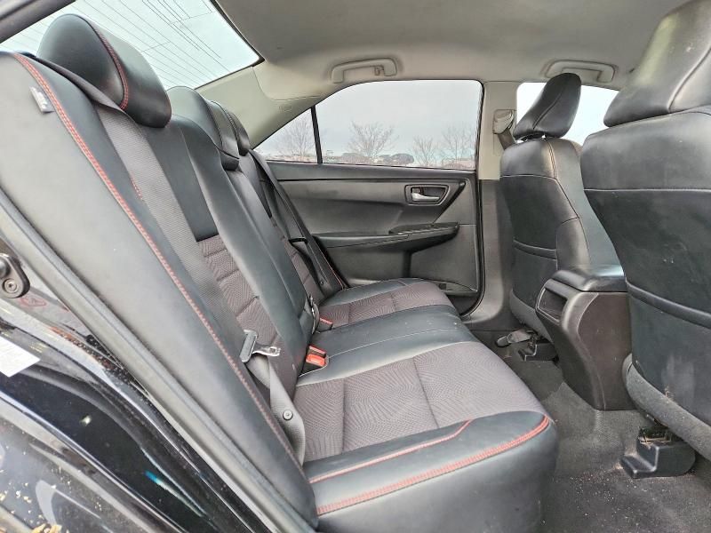 2016 Toyota Camry le