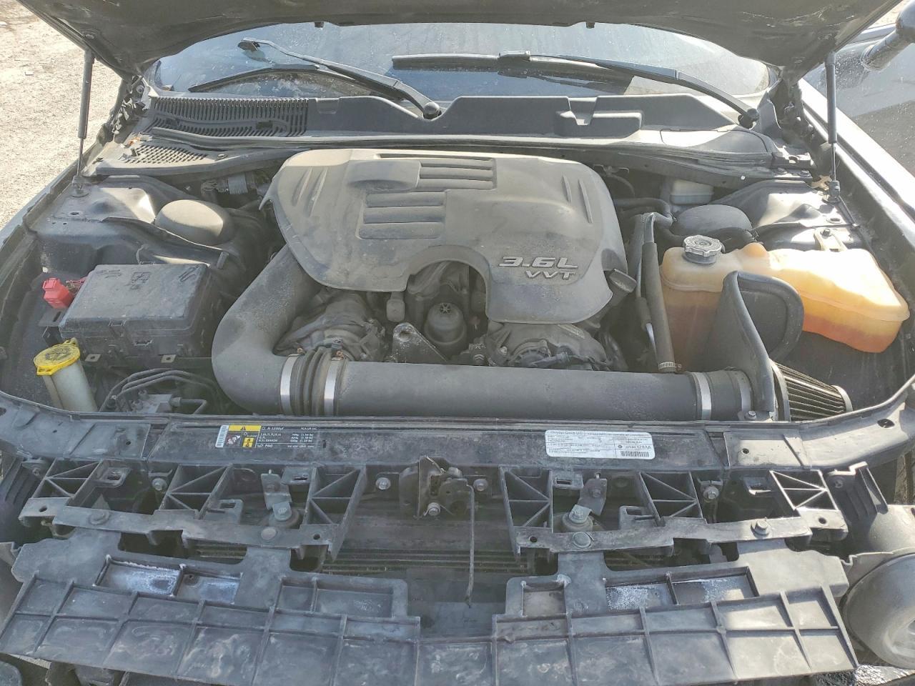 2015 Dodge Challenger sxt Plus