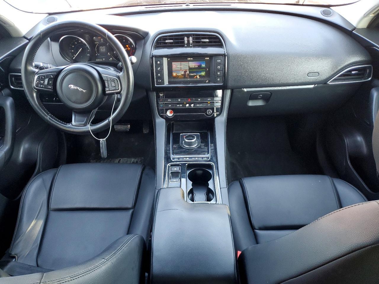 2018 Jaguar F-pace Premium