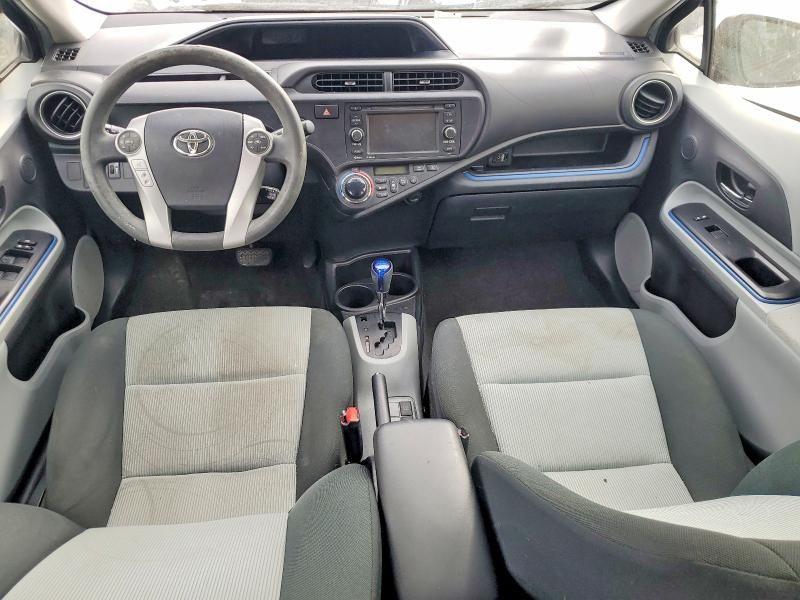 2013 Toyota Prius c Three