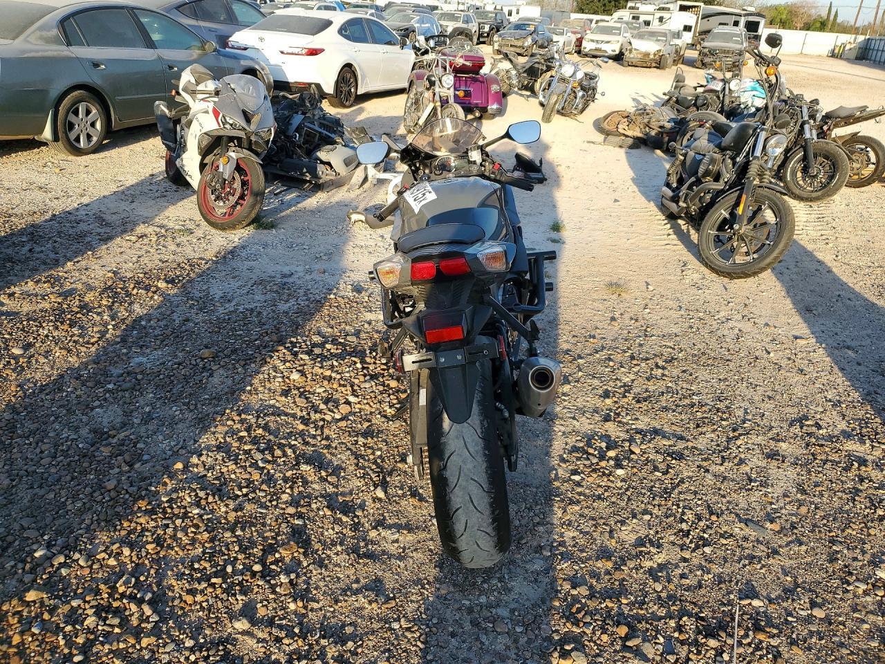 2025 Suzuki GSX-R600