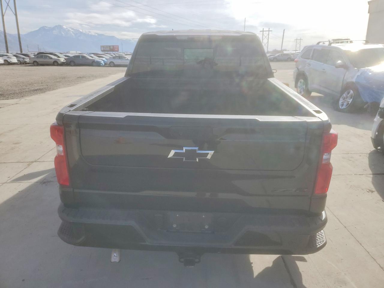 2024 Chevrolet Silverado K1500 ZR2