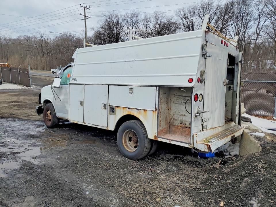 2004 Chevrolet Express Utility / Service Van