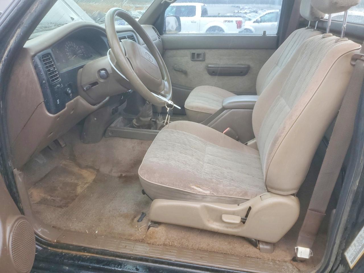 1998 Toyota Tacoma Base