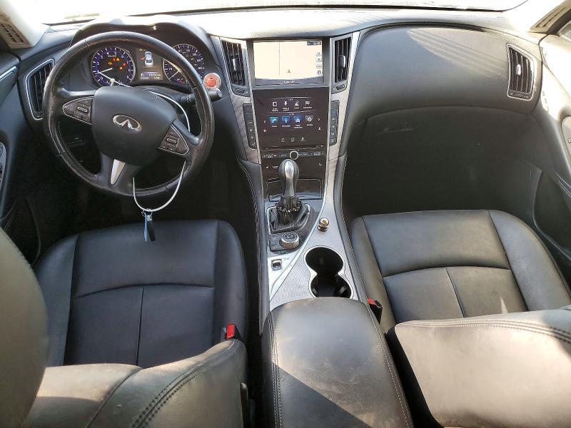 2015 Infiniti Q50