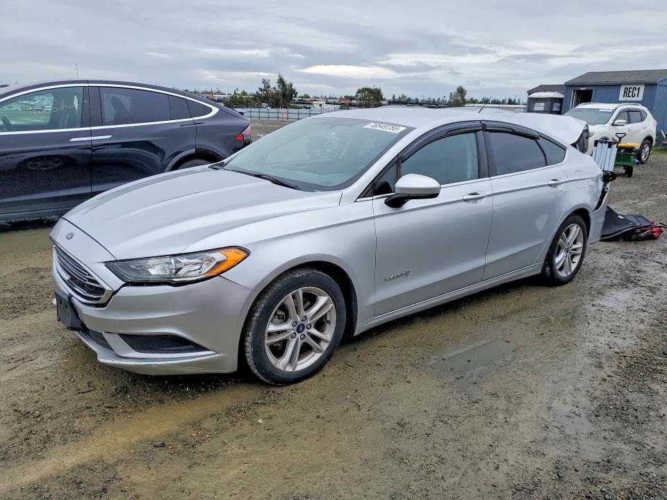 2018 Ford Fusion se Hybrid