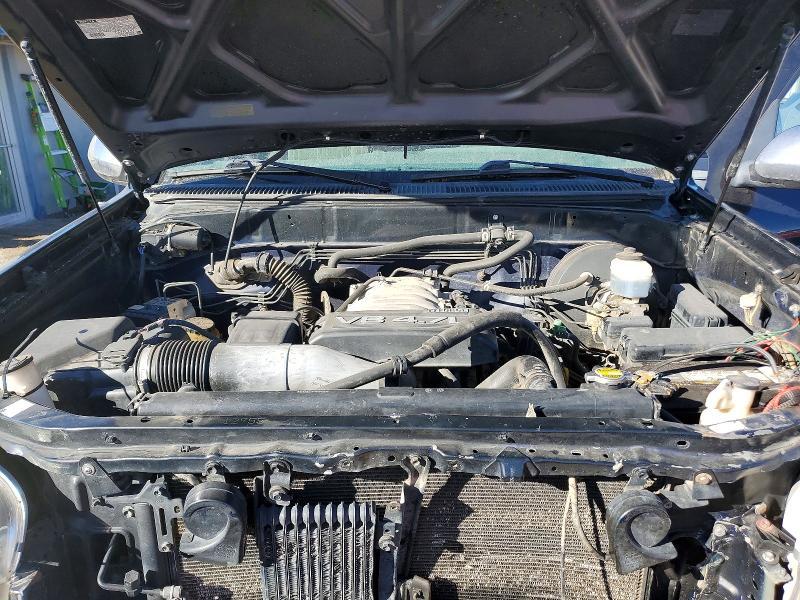 2004 Toyota Tundra SR5