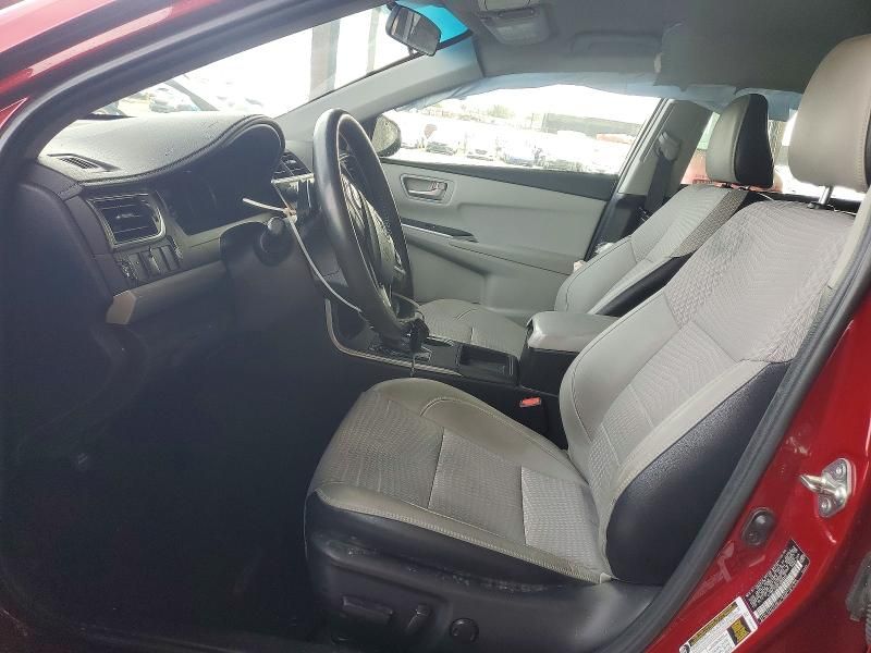 2015 Toyota Camry le