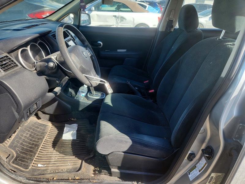 2011 Nissan Versa 1.8 s