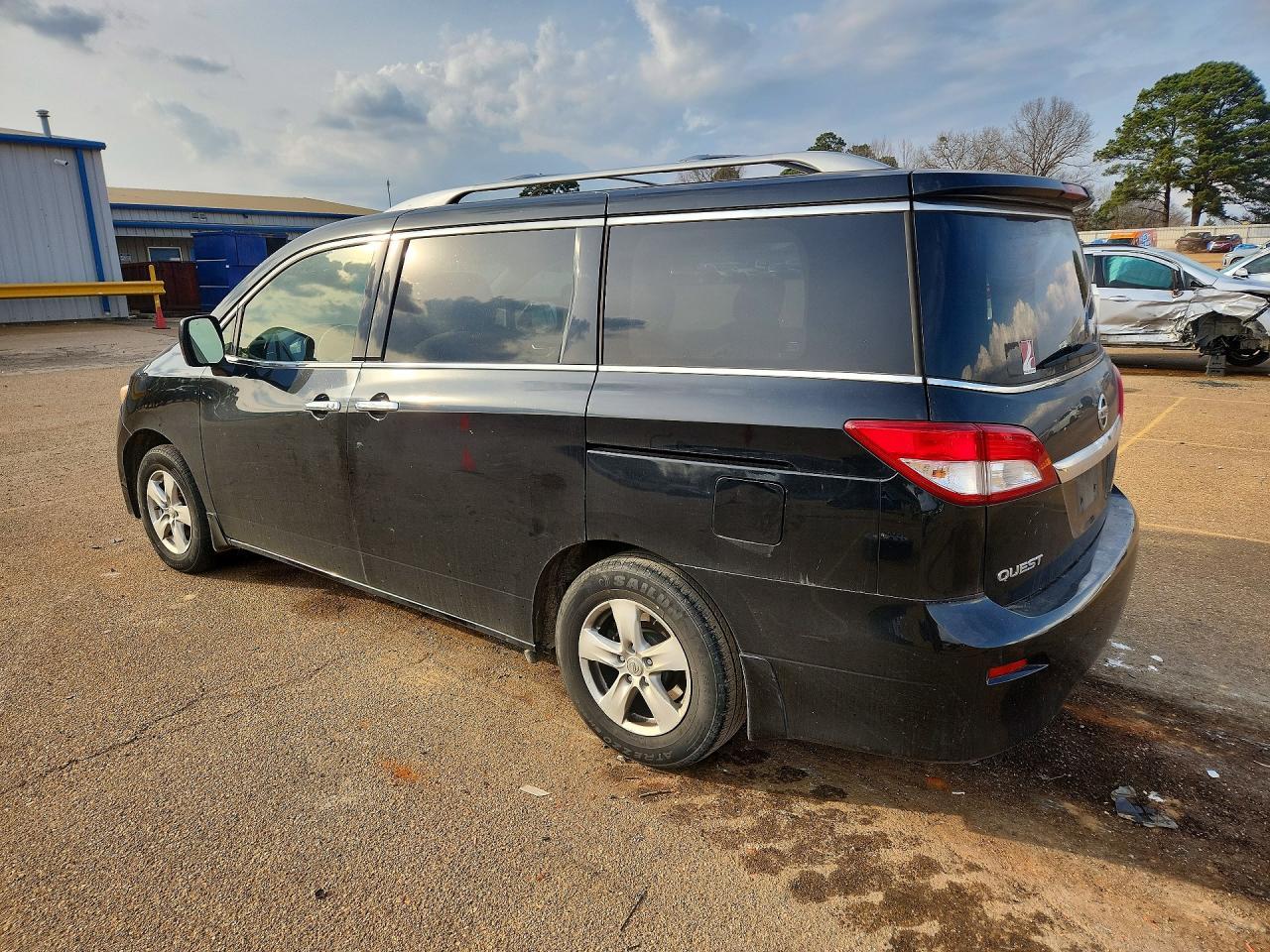 2015 Nissan Quest s