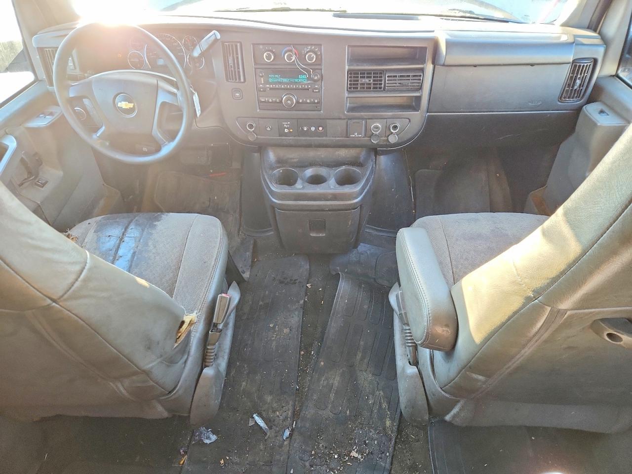 2017 Chevrolet Express G3500 LT