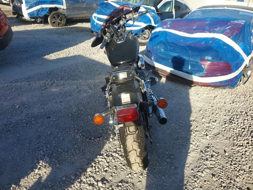 2003 Honda Vt750 dc