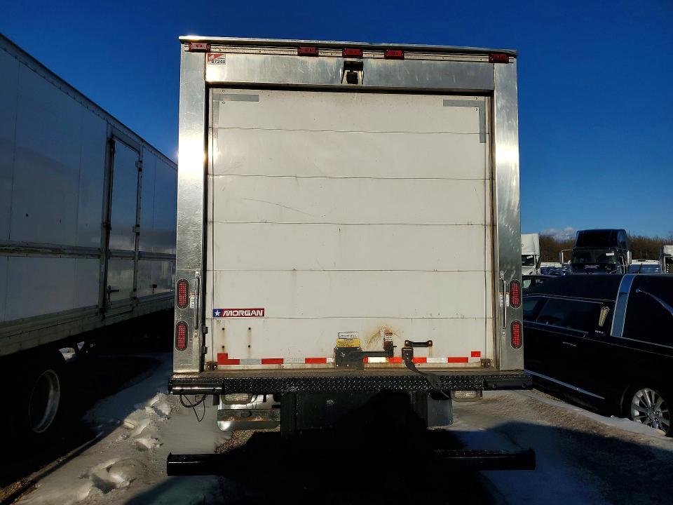 2017 Isuzu NQR Refrigerated BOX Truck