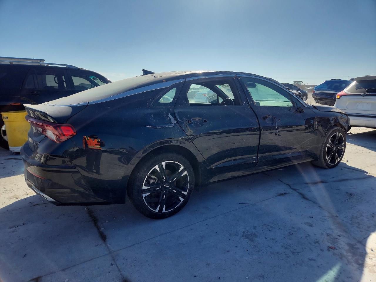 2022 KIA K5 gt Line