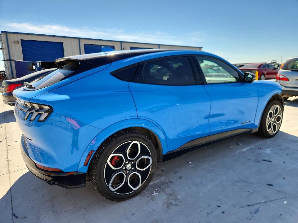 2021 Ford Mustang Mach-e gt