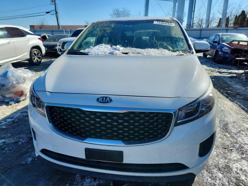 2018 KIA Sedona lx