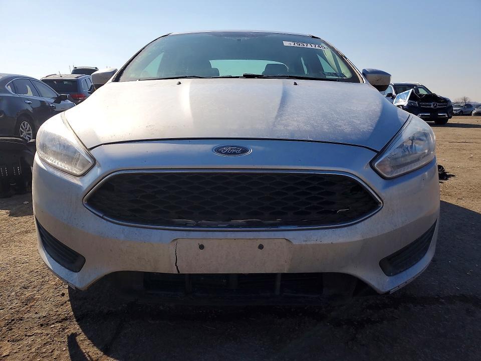 2018 Ford Focus se