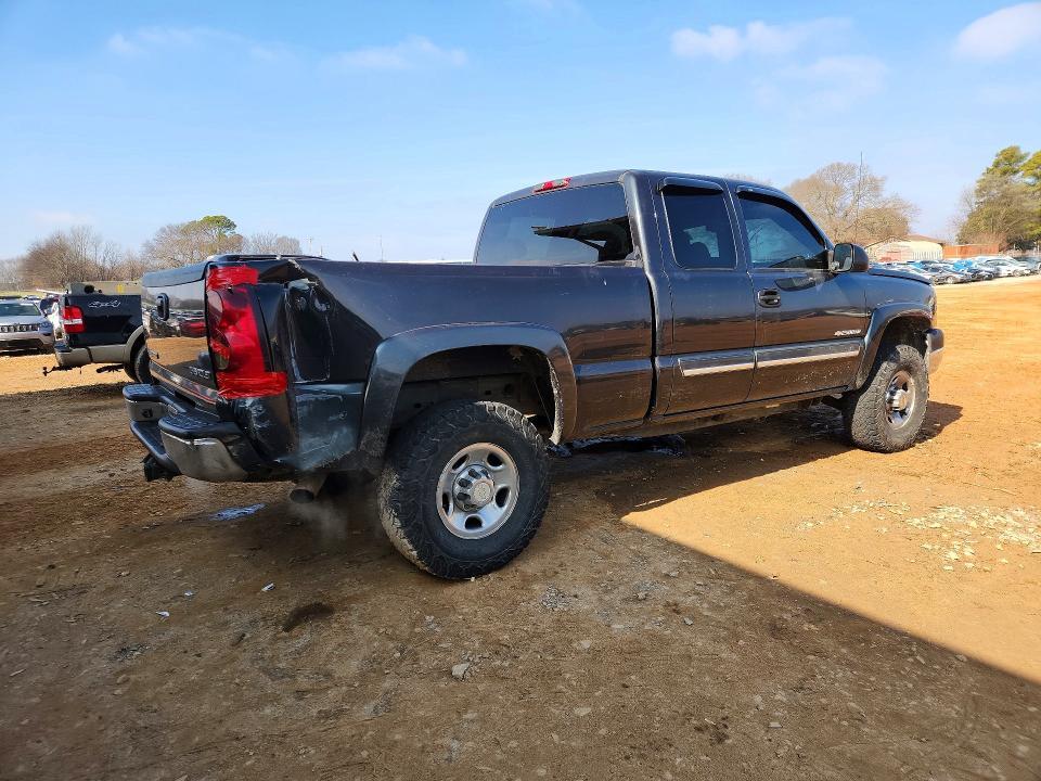 2004 Chevrolet Silverado K2500 Heavy Duty