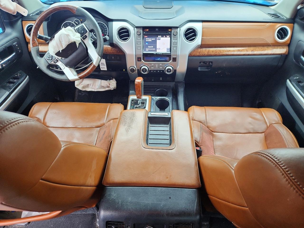 2014 Toyota Tundra Crewmax Platinum