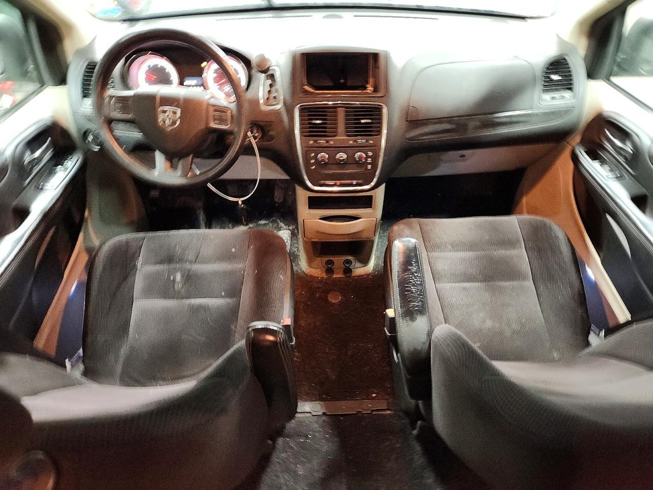 2014 Dodge Grand Caravan se
